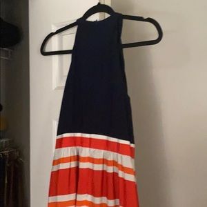 Nautical Kensie size 4 maxi sail boats on bottom